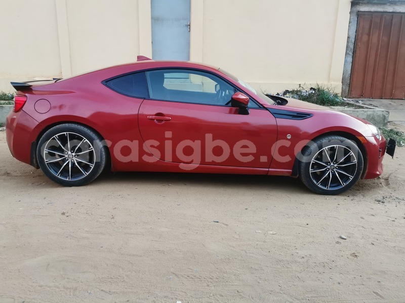 Big with watermark toyota gt86 maritime lome 10809