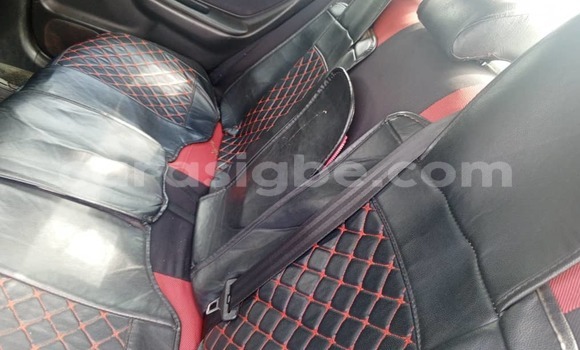 Buy Used Toyota Avensis Silver Car in Vogan in Togo Buy Used Toyota Avensis Silver Car in Vogan in Togo