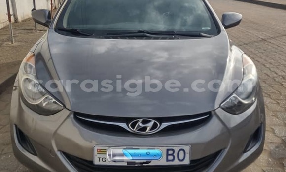 Acheter Occasion Voiture Hyundai Elantra Gris à Lomé, Maritime Acheter Occasion Voiture Hyundai Elantra Gris à Lomé, Maritime
