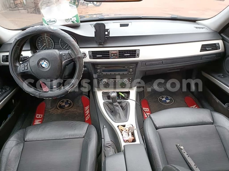 Big with watermark bmw 3 series togo lome 10815