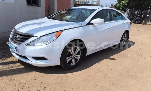 Acheter Occasion Voiture Hyundai Sonata Blanc à Lomé, Togo Acheter Occasion Voiture Hyundai Sonata Blanc à Lomé, Togo