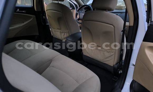 Acheter Occasion Voiture Hyundai Sonata Blanc à Lomé, Togo Acheter Occasion Voiture Hyundai Sonata Blanc à Lomé, Togo