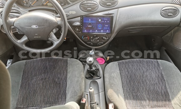 Acheter Occasion Voiture Ford Focus Bleu à Lomé, Maritime Acheter Occasion Voiture Ford Focus Bleu à Lomé, Maritime