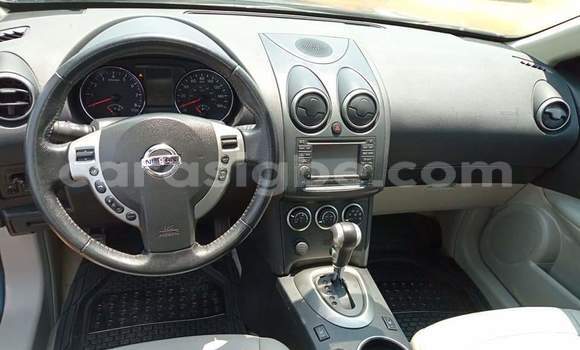 Buy Used Nissan Rogue Silver Car in Lome in Maritime Buy Used Nissan Rogue Silver Car in Lome in Maritime