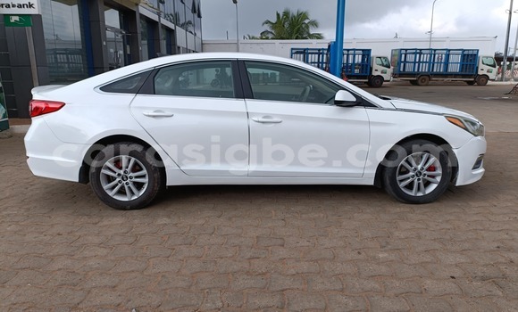 Acheter Occasion Voiture Hyundai Sonata Blanc à Lomé, Togo Acheter Occasion Voiture Hyundai Sonata Blanc à Lomé, Togo