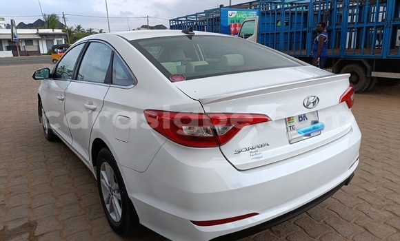 Acheter Occasion Voiture Hyundai Sonata Blanc à Lomé, Togo Acheter Occasion Voiture Hyundai Sonata Blanc à Lomé, Togo