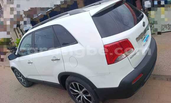 Acheter Occasion Voiture Kia Sorento Blanc à Lomé, Maritime Acheter Occasion Voiture Kia Sorento Blanc à Lomé, Maritime