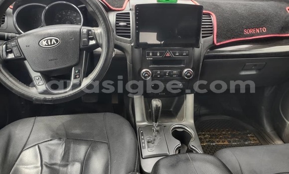 Acheter Occasion Voiture Kia Sorento Blanc à Lomé, Maritime Acheter Occasion Voiture Kia Sorento Blanc à Lomé, Maritime