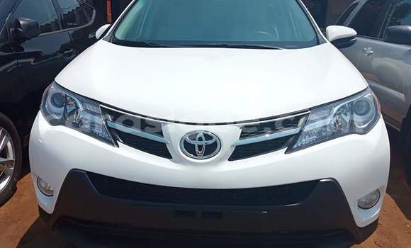 Buy Used Toyota RAV4 White Car in Lome in Maritime Buy Used Toyota RAV4 White Car in Lome in Maritime