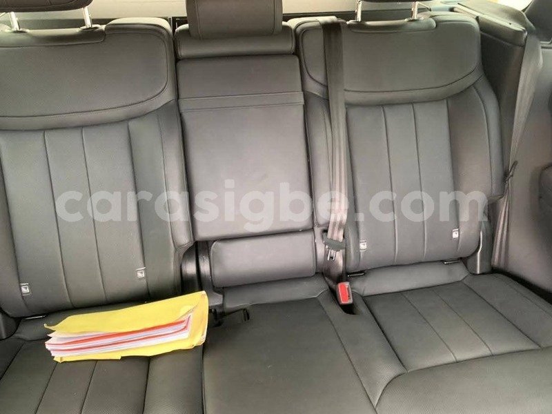 Big with watermark range rover range rover west africa lome 10823