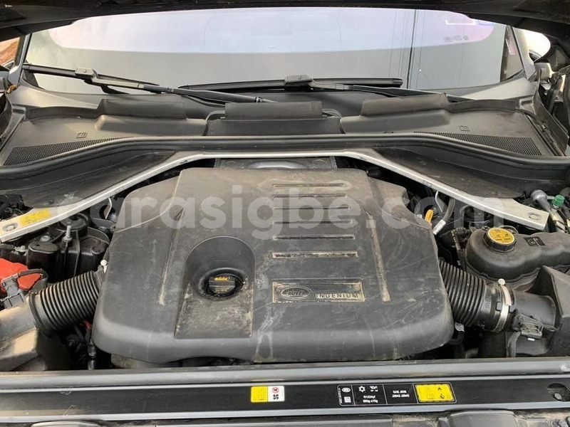 Big with watermark range rover range rover west africa lome 10823