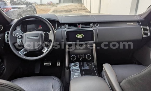 Acheter Occasion Voiture Land Rover Range Rover Vogue Gris à Lome, West africa Acheter Occasion Voiture Land Rover Range Rover Vogue Gris à Lome, West africa
