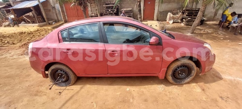 Big with watermark nissan sentra togo lome 10826