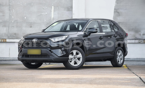 Acheter Neuf Voiture Toyota RAV4 Noir à Lome, West africa Acheter Neuf Voiture Toyota RAV4 Noir à Lome, West africa