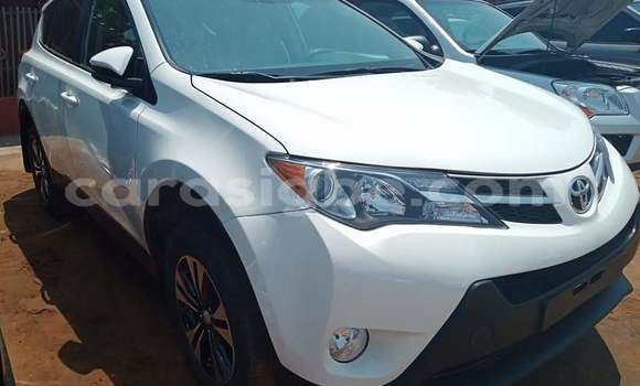 Buy Used Toyota RAV4 White Car in Lome in Maritime Buy Used Toyota RAV4 White Car in Lome in Maritime