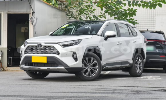Acheter Neuf Voiture Toyota RAV4 Noir à Lome, West africa