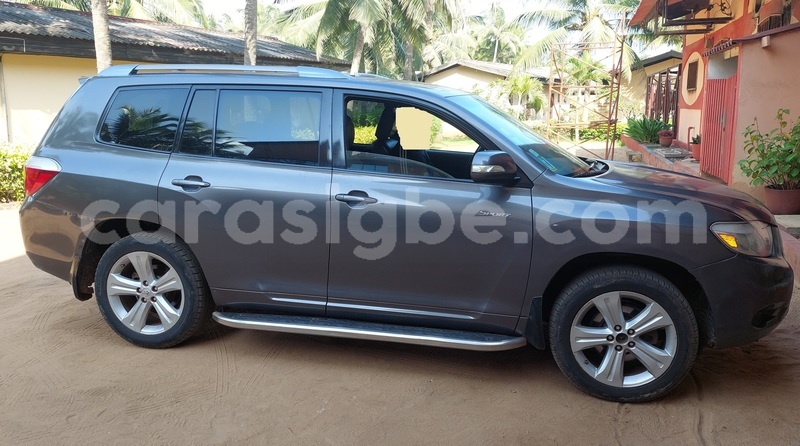 Big with watermark toyota highlander west africa lome 10834