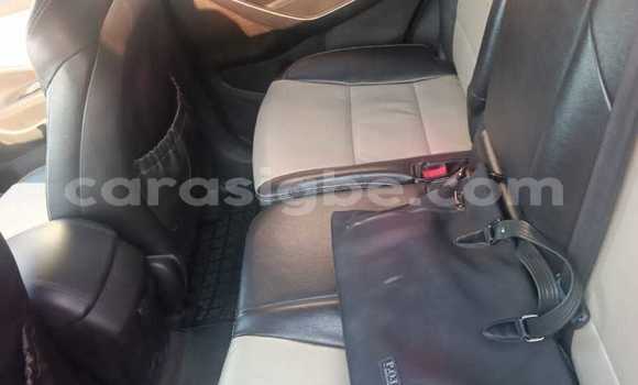 Acheter Occasion Voiture Hyundai Santa Fe Blanc à Lomé, Maritime Acheter Occasion Voiture Hyundai Santa Fe Blanc à Lomé, Maritime