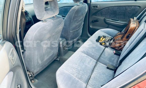 Acheter Occasion Voiture Toyota Avensis Rouge à Lomé, Maritime Acheter Occasion Voiture Toyota Avensis Rouge à Lomé, Maritime