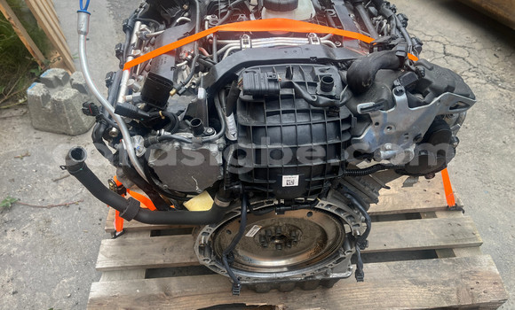 Acheter 13 Mercedes ML63 AMG. à Lomé, Togo Acheter 13 Mercedes ML63 AMG. à Lomé, Togo