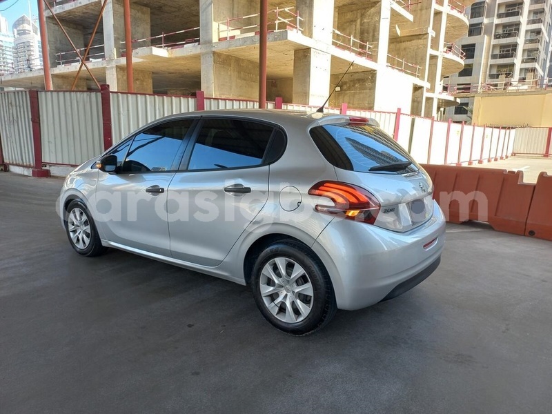Big with watermark peugeot 208 togo lome 10861