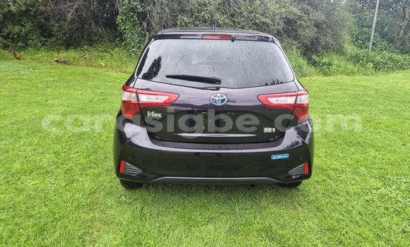 Acheter Occasion Voiture Toyota Vitz Noir à Lomé, Togo Acheter Occasion Voiture Toyota Vitz Noir à Lomé, Togo