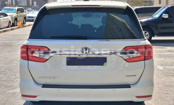 Acheter Occasion Voiture Honda Odyssey Blanc à Lomé, Togo Acheter Occasion Voiture Honda Odyssey Blanc à Lomé, Togo