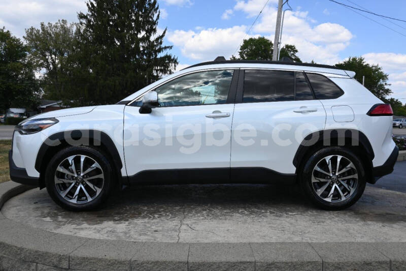 Big with watermark toyota corolla cross togo lome 10871