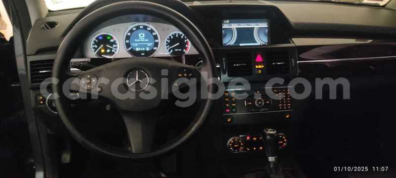 Big with watermark mercedes viano maritime lome 10875