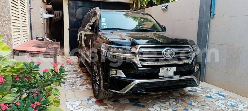 Big with watermark toyota land cruiser maritime lome 10877