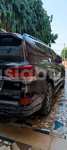 Big with watermark toyota land cruiser maritime lome 10877