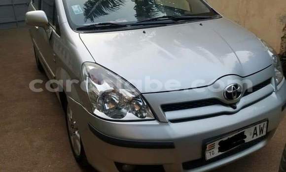 Buy Used Toyota Corolla Silver Car in Lome in Maritime Buy Used Toyota Corolla Silver Car in Lome in Maritime