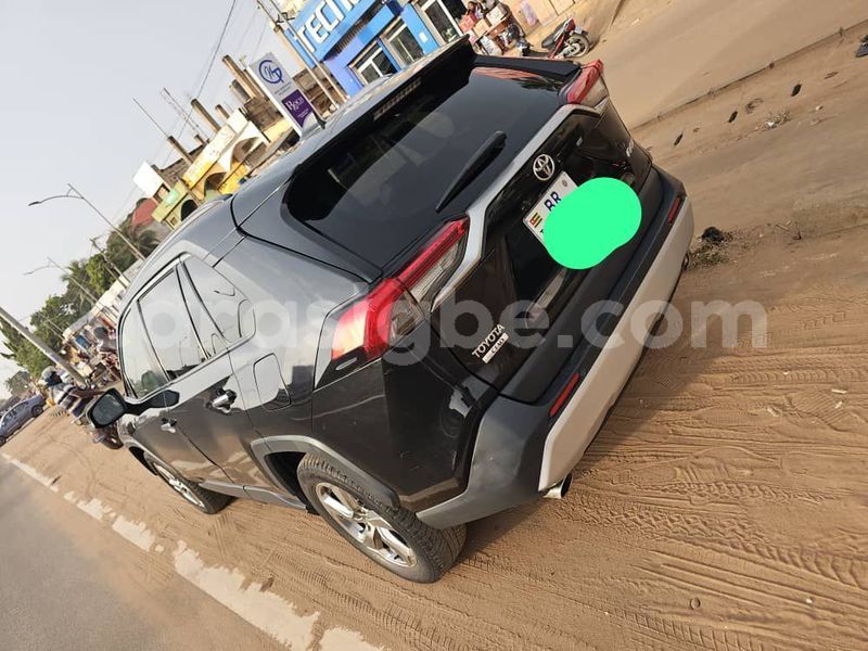 Big with watermark toyota rav4 togo lome 10883