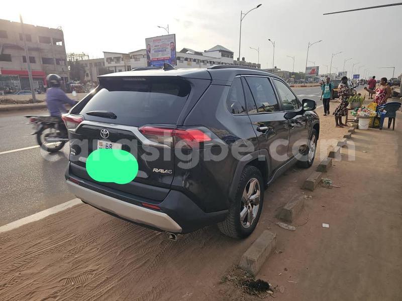 Big with watermark toyota rav4 togo lome 10883