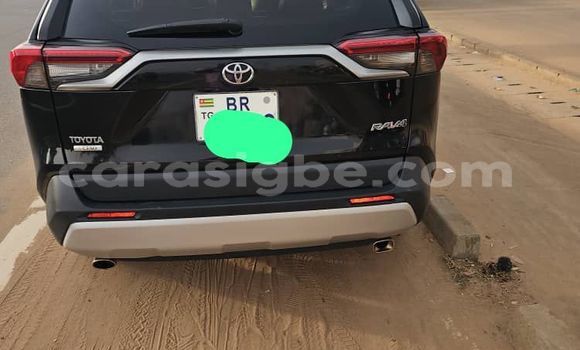 Acheter Occasion Voiture Toyota RAV4 Noir à Lomé, Togo Acheter Occasion Voiture Toyota RAV4 Noir à Lomé, Togo