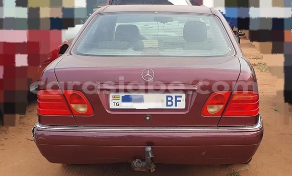 Buy Used Mercedes-Benz E-Classe Other Car in Lome in Togo Buy Used Mercedes-Benz E-Classe Other Car in Lome in Togo