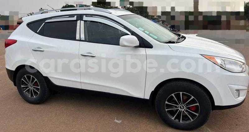 Big with watermark hyundai tucson togo lome 9277