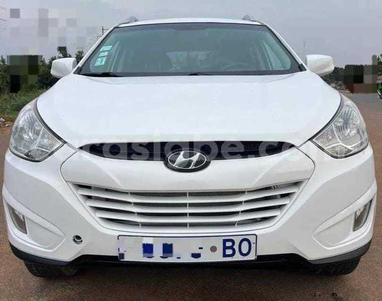 Big with watermark hyundai tucson togo lome 9277