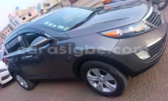 Buy Used Kia Sportage Silver Car in Lome in Togo Buy Used Kia Sportage Silver Car in Lome in Togo