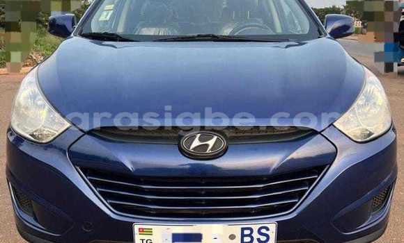 Buy Used Hyundai Tucson Blue Car in Lome in Togo Buy Used Hyundai Tucson Blue Car in Lome in Togo