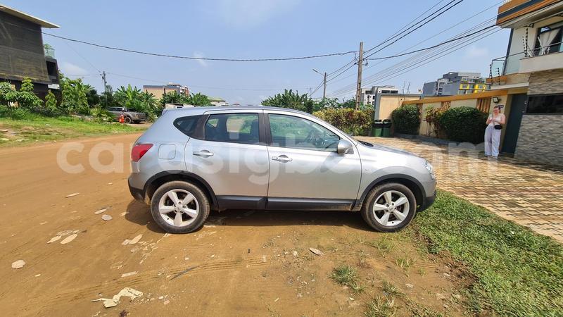 Big with watermark nissan qashqai west africa lome 10907