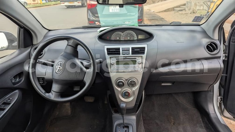 Big with watermark toyota yaris west africa lome 10910