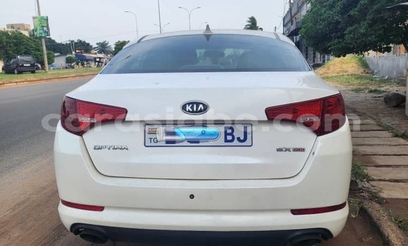 Buy Used Kia Optima White Car in Lome in Maritime Buy Used Kia Optima White Car in Lome in Maritime