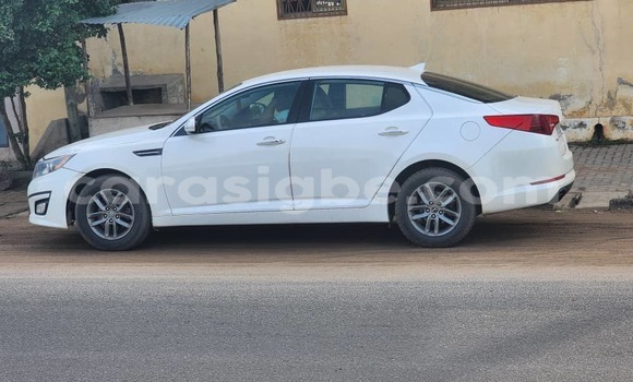 Buy Used Kia Optima White Car in Lome in Maritime Buy Used Kia Optima White Car in Lome in Maritime