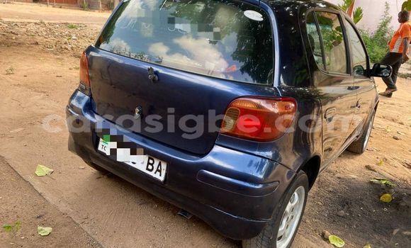 Buy Used Toyota Yaris Blue Car in Lome in Maritime Buy Used Toyota Yaris Blue Car in Lome in Maritime