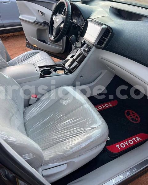 Big with watermark toyota venza maritime lome 10924