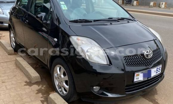 Acheter Occasion Voiture Toyota Yaris Noir à Lomé, Togo Acheter Occasion Voiture Toyota Yaris Noir à Lomé, Togo