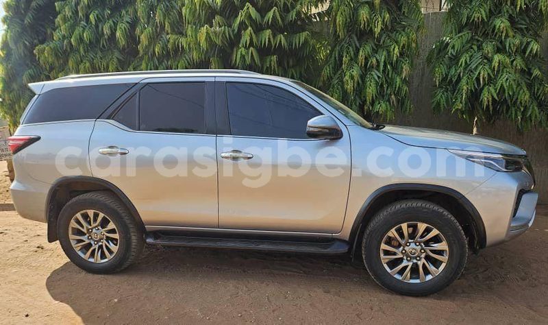 Big with watermark toyota fortuner maritime lome 10933