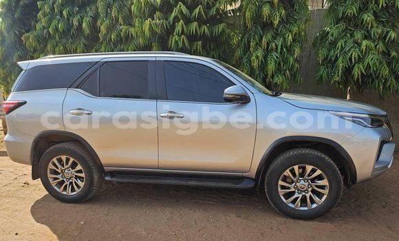 Buy Used Toyota Fortuner Silver Car in Lome in Maritime Buy Used Toyota Fortuner Silver Car in Lome in Maritime