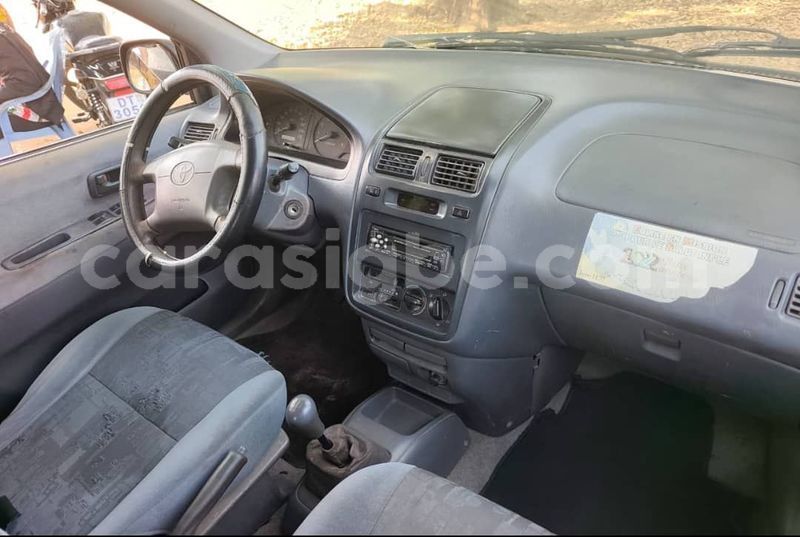 Big with watermark toyota picnic west africa lome 10935